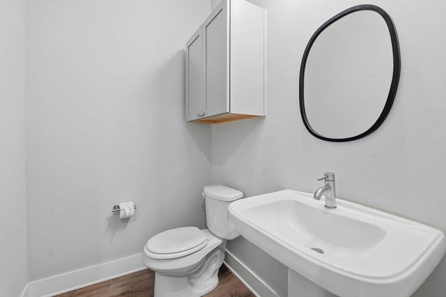 8200 Southwest PKWY 302, Austin, TX 78735