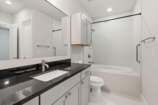 8200 Southwest PKWY 302, Austin, TX 78735