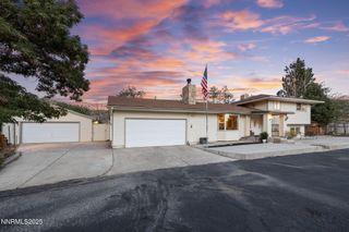 305 Sparrow Way, Washoe Valley, NV 89704