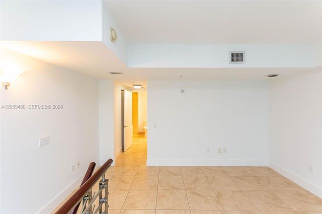 41 SE 5th Street 1914, Miami, FL 33131