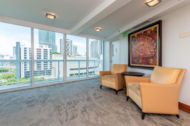 41 SE 5th Street 1914, Miami, FL 33131