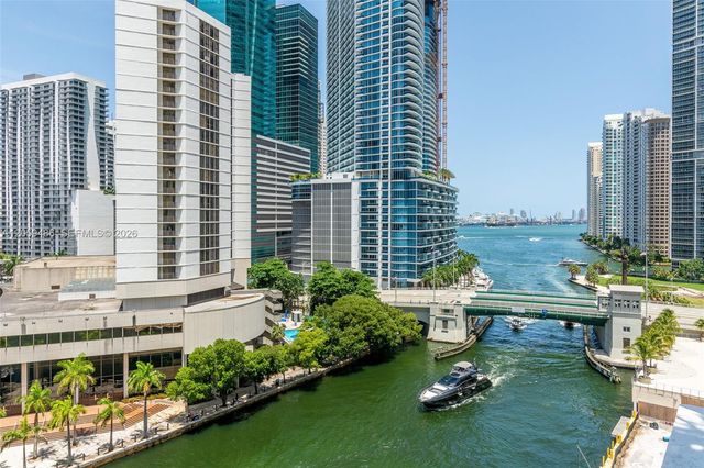 41 SE 5th Street 1914, Miami, FL 33131