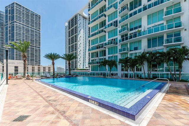 41 SE 5th Street 1914, Miami, FL 33131