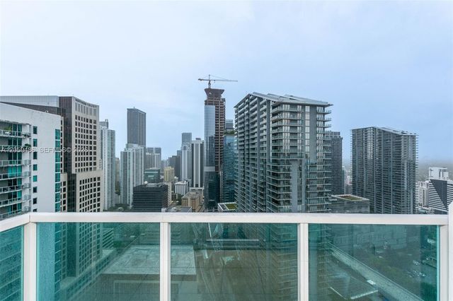 41 SE 5th Street 1914, Miami, FL 33131