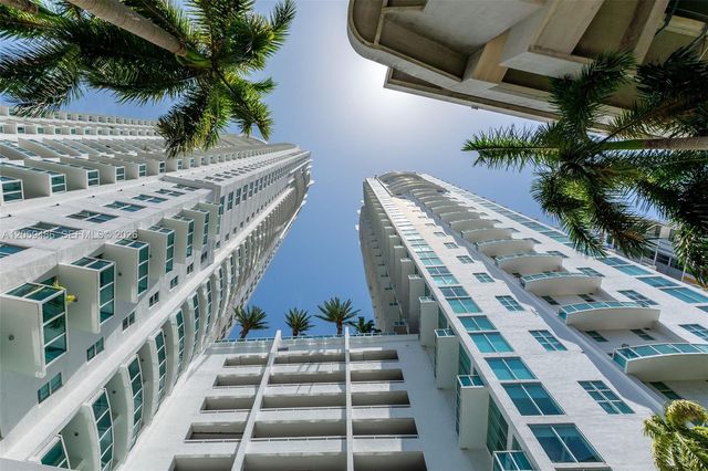 41 SE 5th Street 1914, Miami, FL 33131