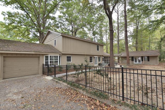 152 Candlewood Road, Rocky Mount, NC 27804