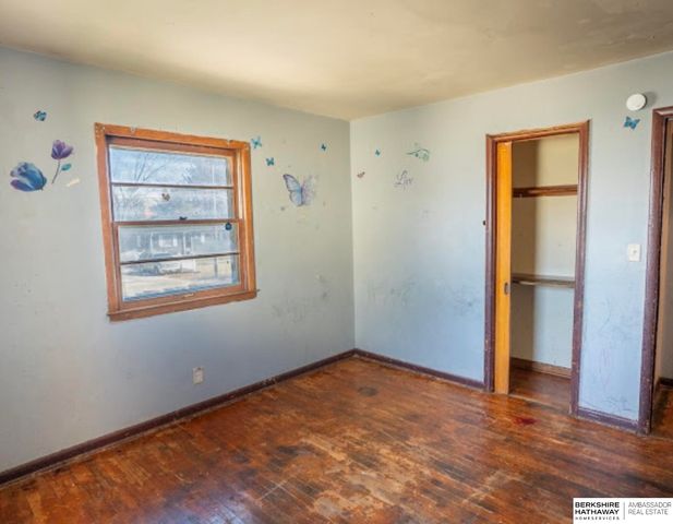 6724 N 37th Street, Omaha, NE 68112