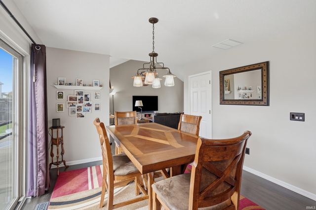 2919 Derry Place, Fort Wayne, IN 46818