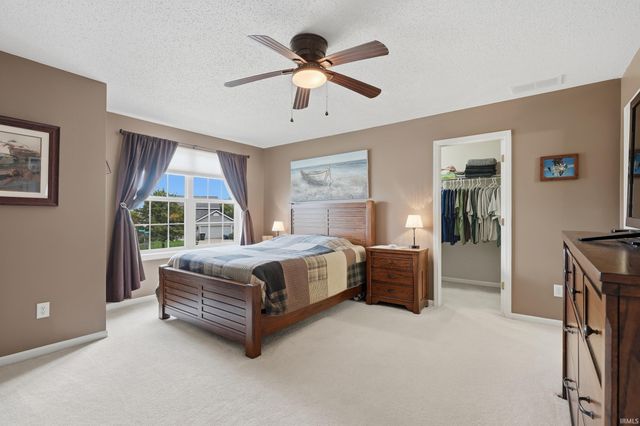 2919 Derry Place, Fort Wayne, IN 46818