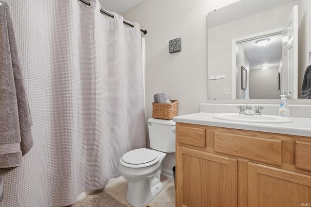 2919 Derry Place, Fort Wayne, IN 46818