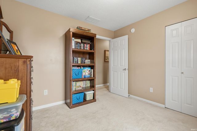 2919 Derry Place, Fort Wayne, IN 46818