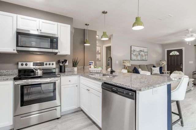 112 Waycross Ave, Pensacola, FL 32507