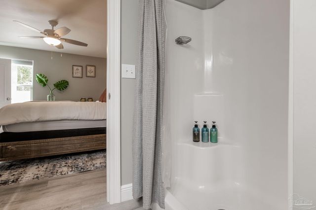 112 Waycross Ave, Pensacola, FL 32507