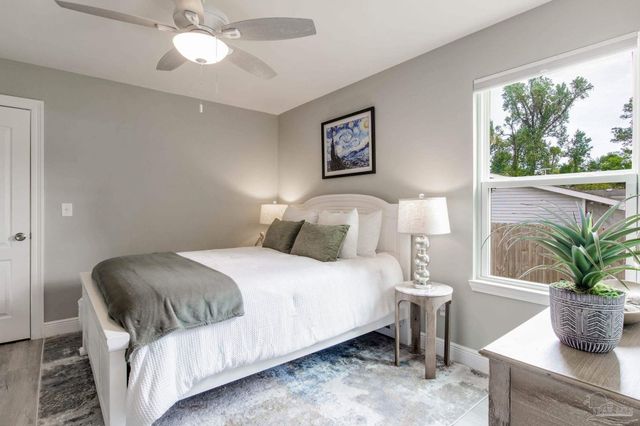 112 Waycross Ave, Pensacola, FL 32507