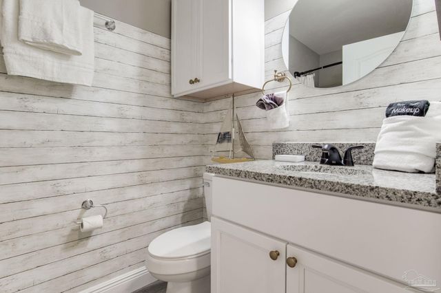 112 Waycross Ave, Pensacola, FL 32507