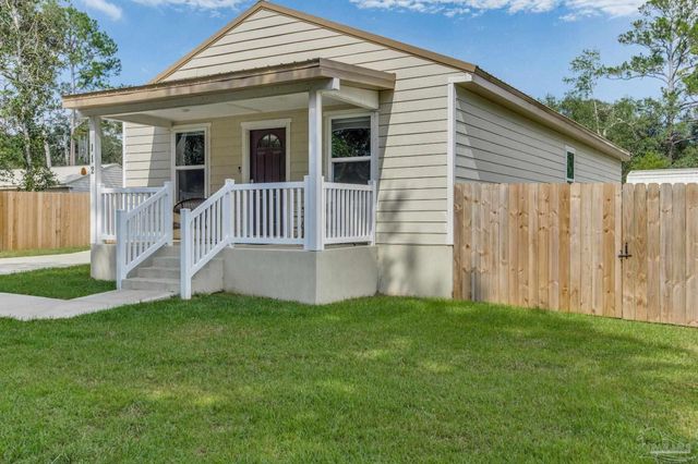 112 Waycross Ave, Pensacola, FL 32507