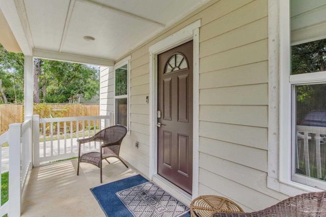 112 Waycross Ave, Pensacola, FL 32507