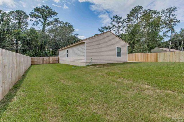 112 Waycross Ave, Pensacola, FL 32507