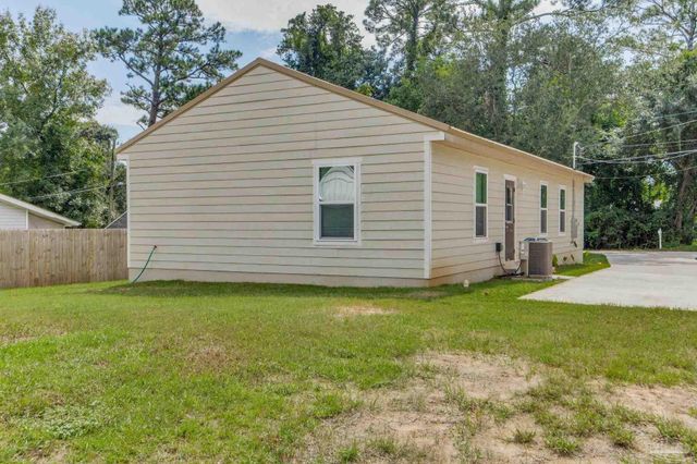 112 Waycross Ave, Pensacola, FL 32507
