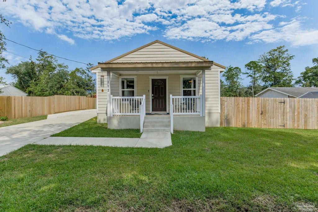 112 Waycross Ave, Pensacola, FL 32507