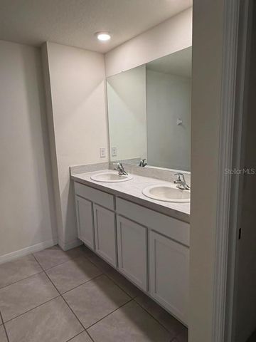 8735 SW 46TH AVENUE, Ocala, FL 34476