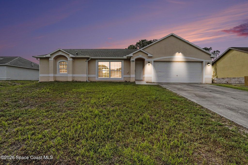 1639 San Filippo Drive SE, Palm Bay, FL 32909