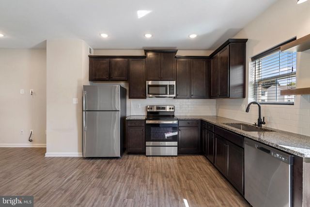 25 DIVING SCAUP RD, Hedgesville, WV 25427