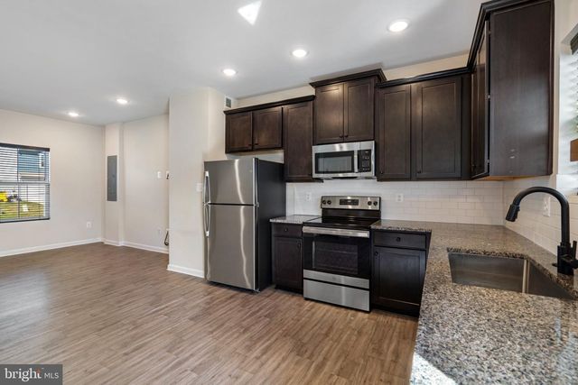25 DIVING SCAUP RD, Hedgesville, WV 25427