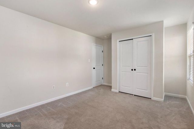 25 DIVING SCAUP RD, Hedgesville, WV 25427