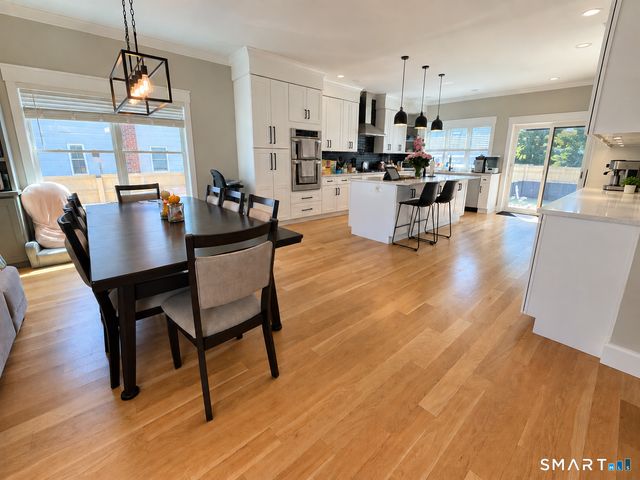 19 Wall Street, Milford, CT 06460