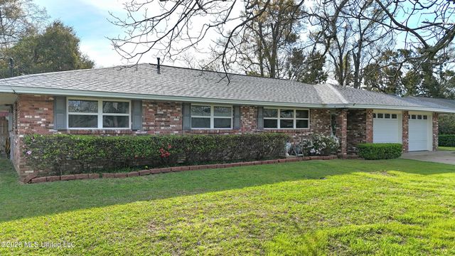607 S Forest Avenue, Long Beach, MS 39560