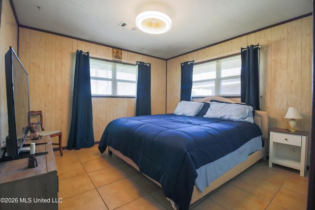 607 S Forest Avenue, Long Beach, MS 39560