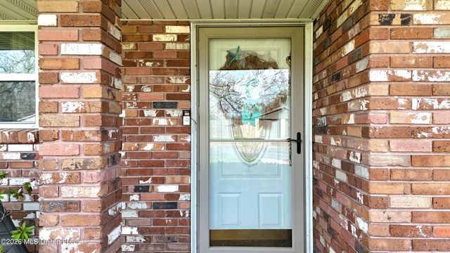 607 S Forest Avenue, Long Beach, MS 39560