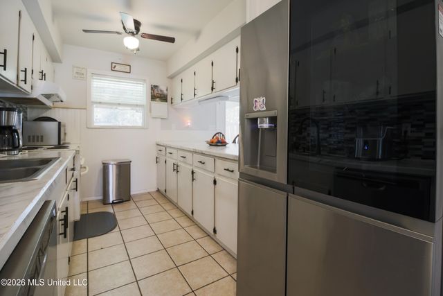 607 S Forest Avenue, Long Beach, MS 39560