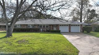 607 S Forest Avenue, Long Beach, MS 39560