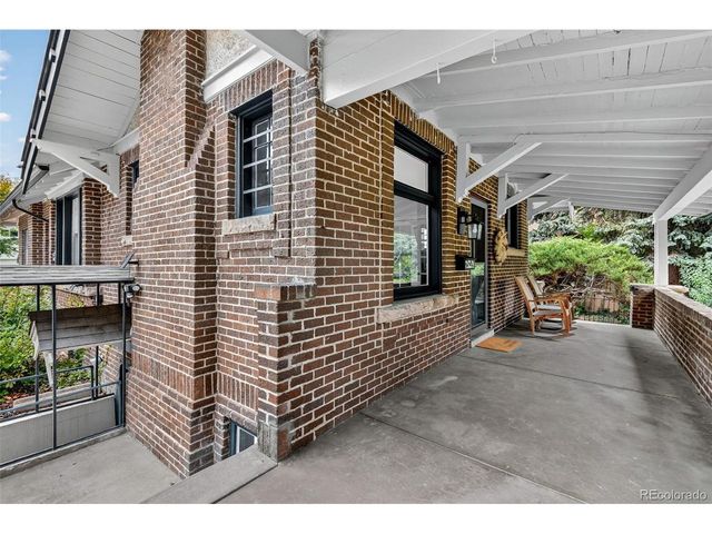 2065 Holly St, Denver, CO 80207