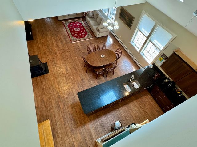 20 Cherry Lane, Newport City, VT 05855