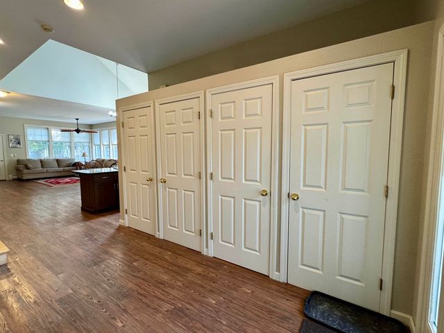 20 Cherry Lane, Newport City, VT 05855