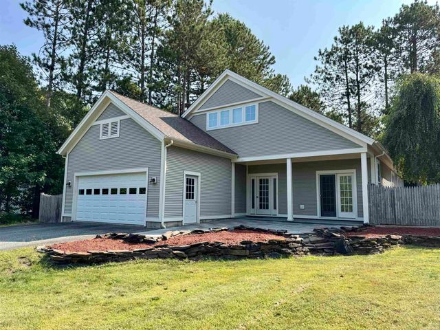 20 Cherry Lane, Newport City, VT 05855