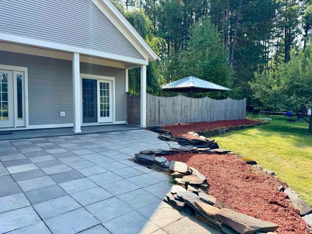 20 Cherry Lane, Newport City, VT 05855