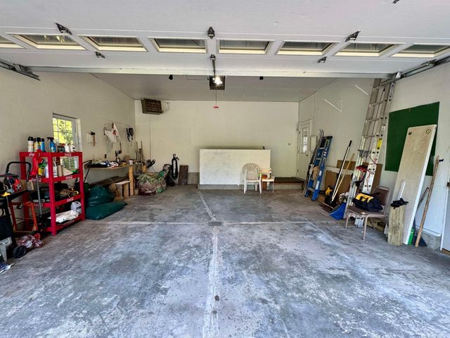 20 Cherry Lane, Newport City, VT 05855