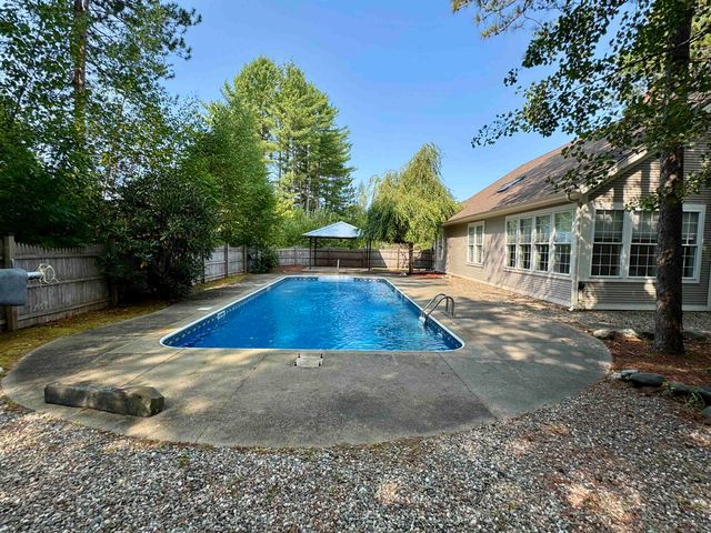 20 Cherry Lane, Newport City, VT 05855