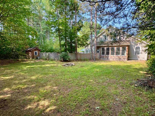 20 Cherry Lane, Newport City, VT 05855