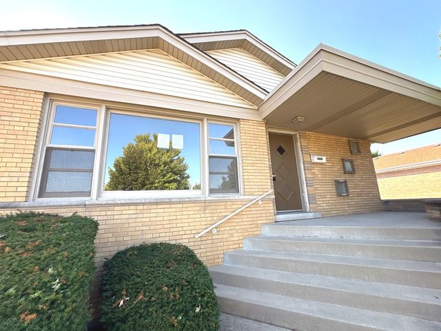 10036 Kedvale Avenue, Oak Lawn, IL 60453