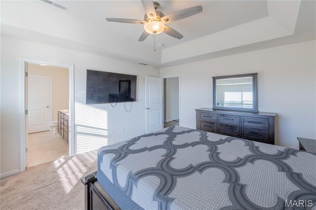 3945 Beechmont Circle, Belleville, IL 62226