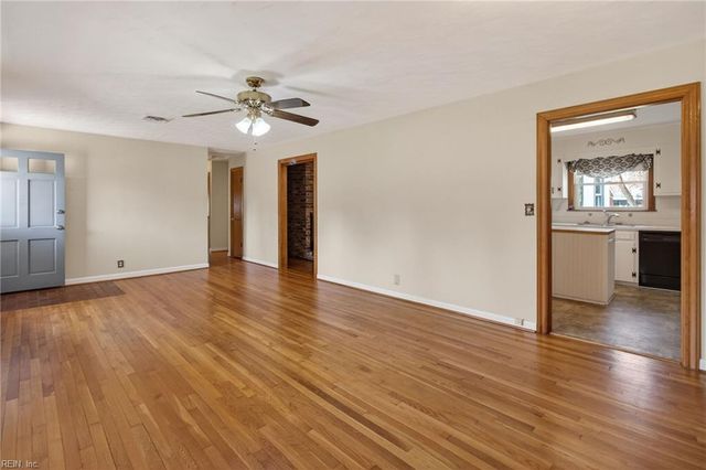 949 Beryl AVE, Virginia Beach, VA 23464