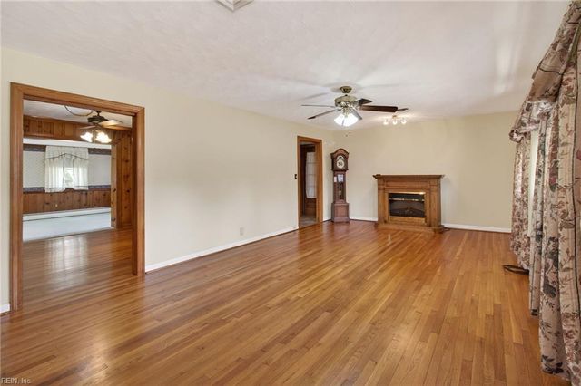 949 Beryl AVE, Virginia Beach, VA 23464