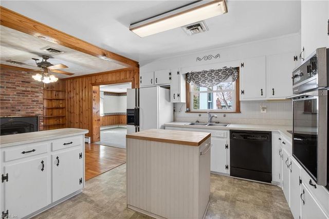 949 Beryl AVE, Virginia Beach, VA 23464