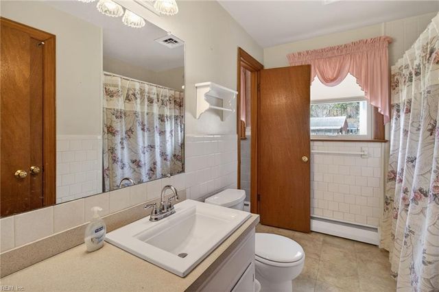 949 Beryl AVE, Virginia Beach, VA 23464