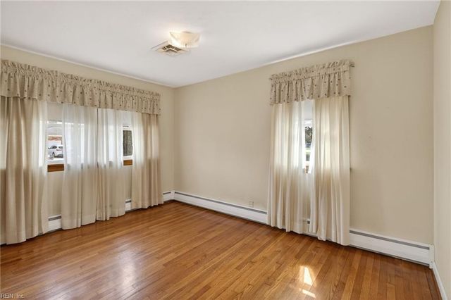 949 Beryl AVE, Virginia Beach, VA 23464